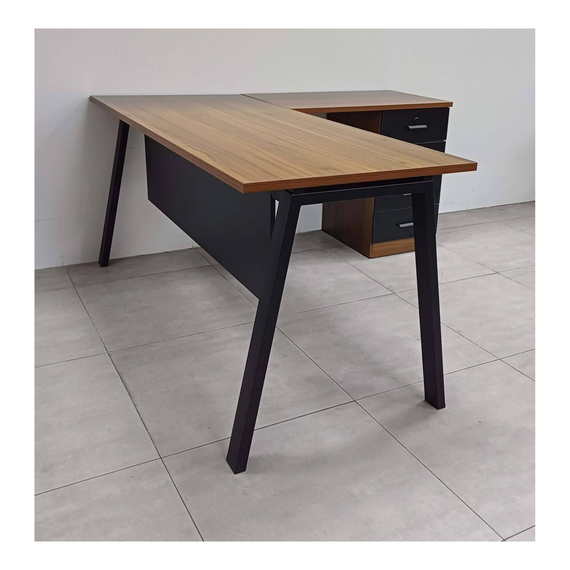 שולחן דגם לוטוס במידה 160X70X160X50 ס"מ צבע אגוז בשילוב שחור