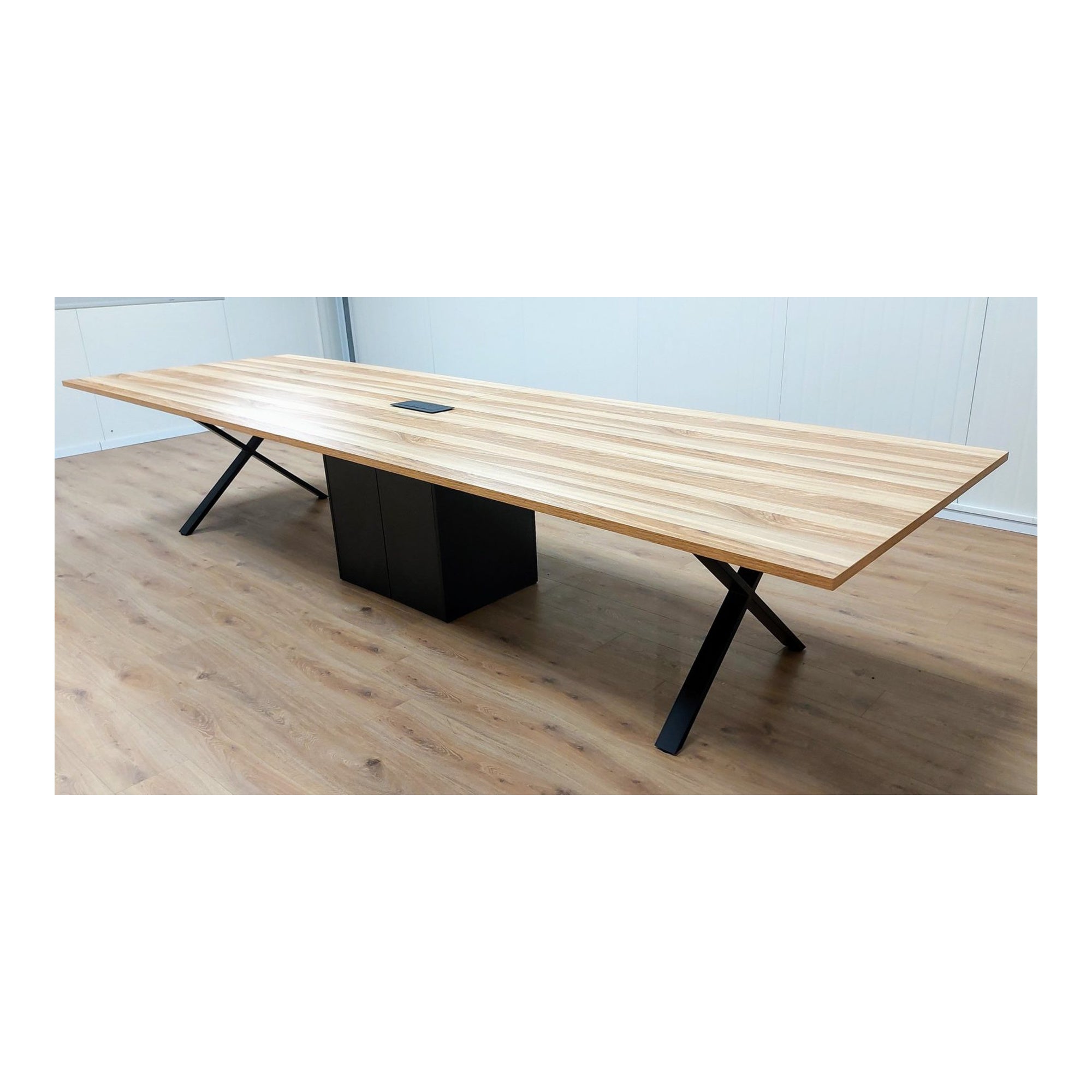 שולחן ישיבות במידה 400X120 ס"מ רגלי מתכת X כולל ארון תקשורת דלתות פתיחה